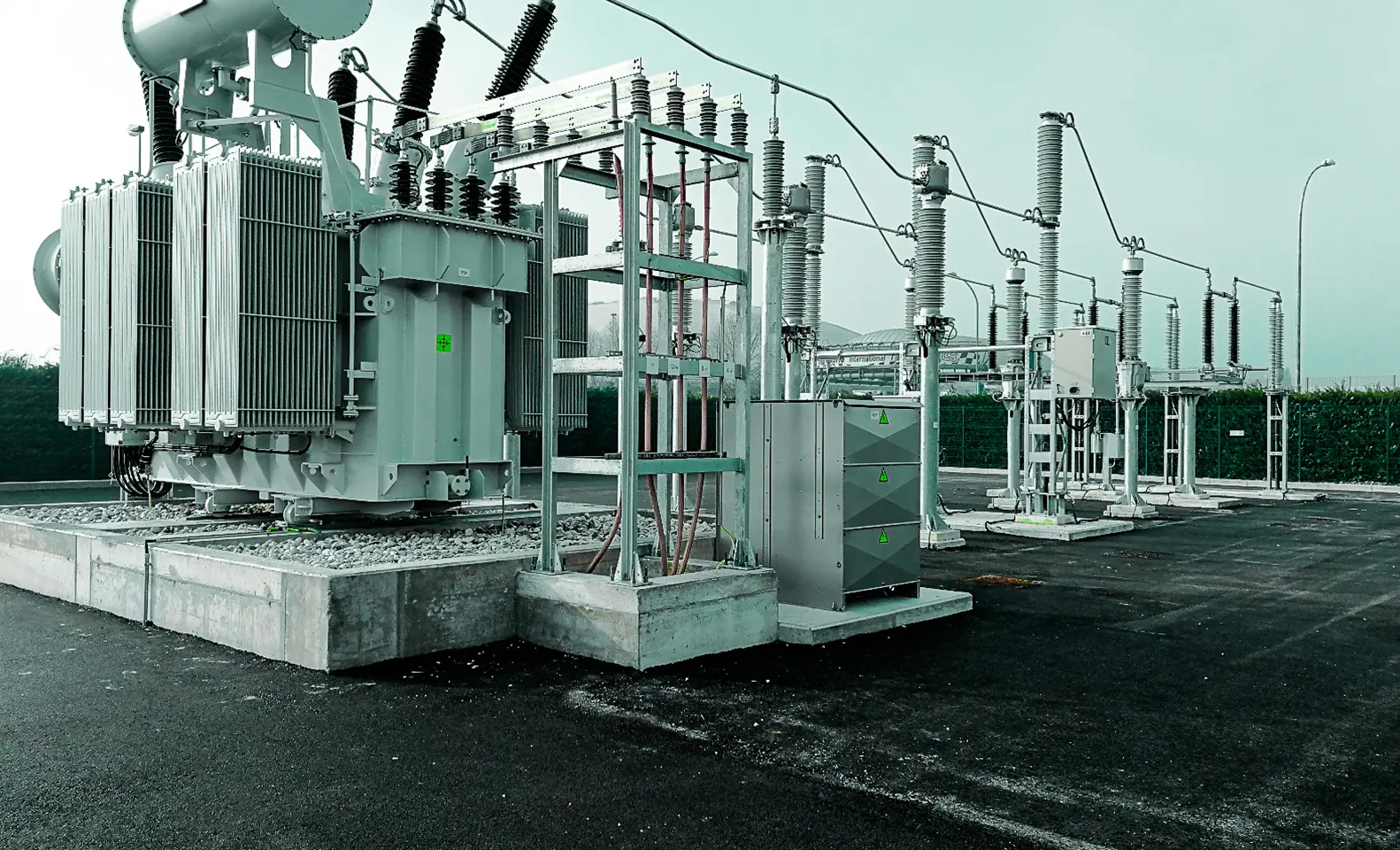 Fornitura di sottostazioni in alta tensione