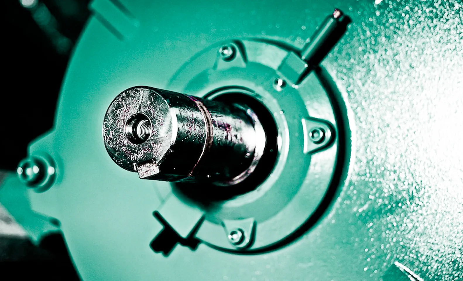 Motori in media e bassa tensione acdc